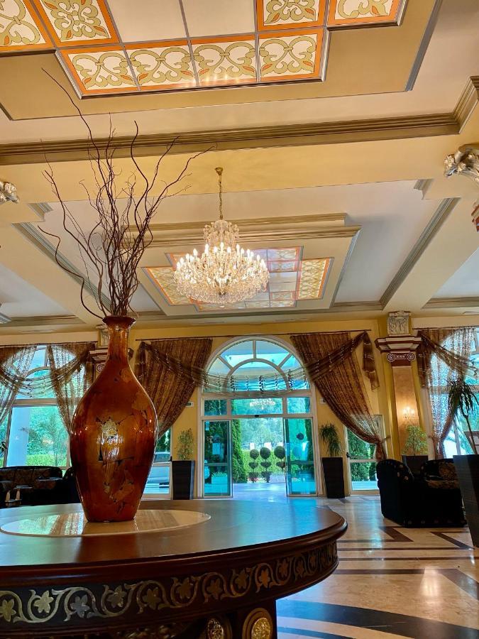 דוני Duni Marina Beach Hotel מראה חיצוני תמונה