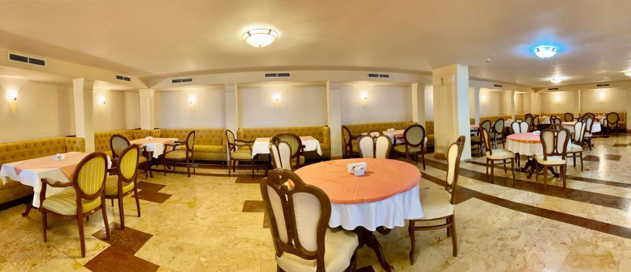 דוני Duni Marina Beach Hotel מראה חיצוני תמונה