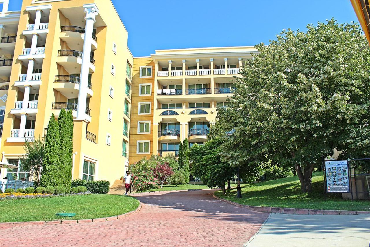 דוני Duni Marina Beach Hotel מראה חיצוני תמונה