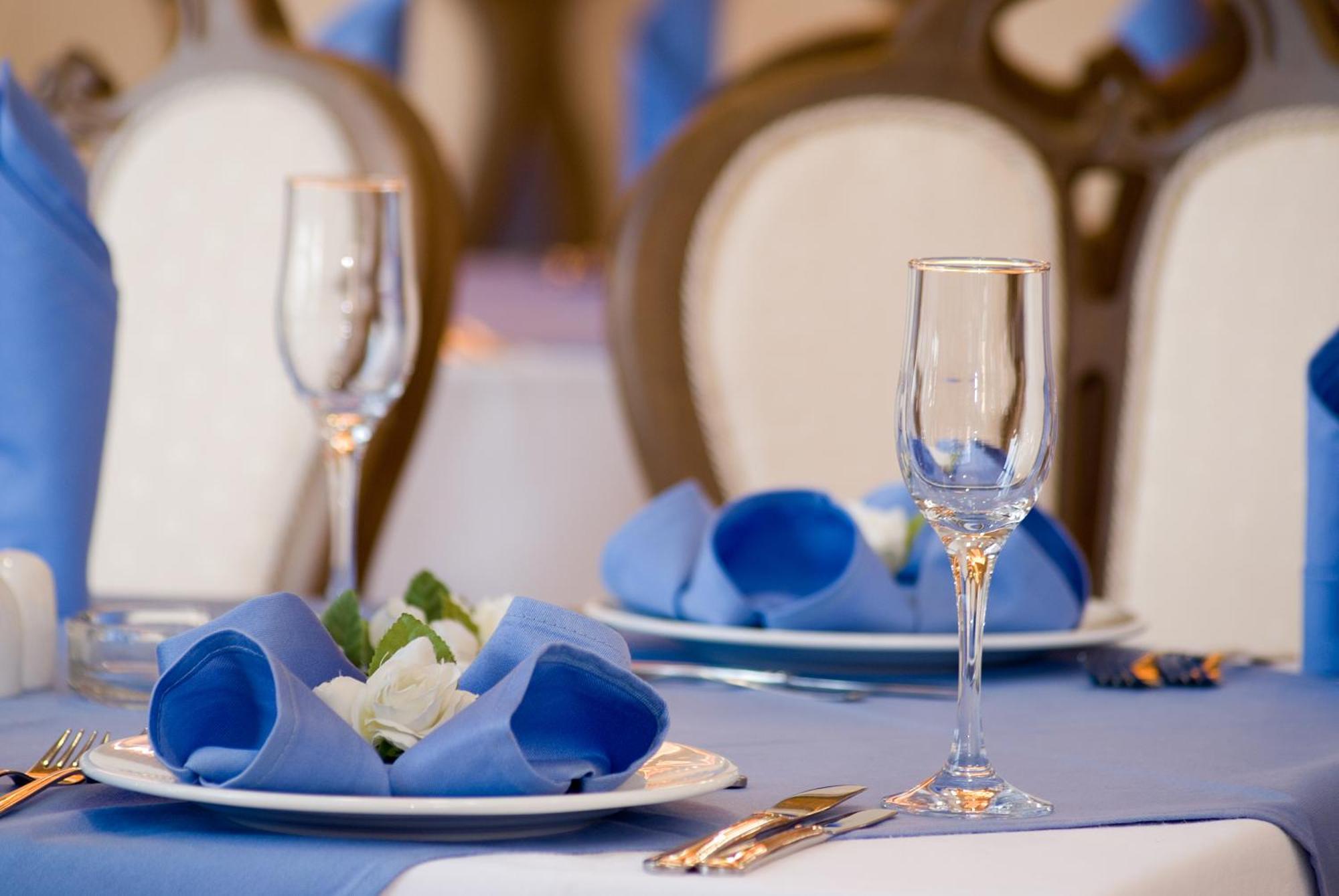 דוני Duni Marina Beach Hotel מראה חיצוני תמונה